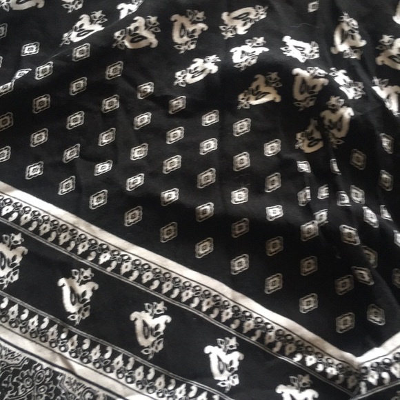 Blouse - Picture 3 of 3